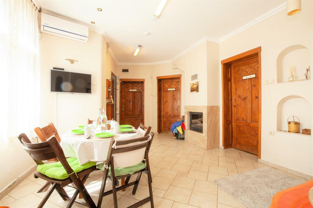 Time Traveling Apartment Sofia City المظهر الخارجي الصورة