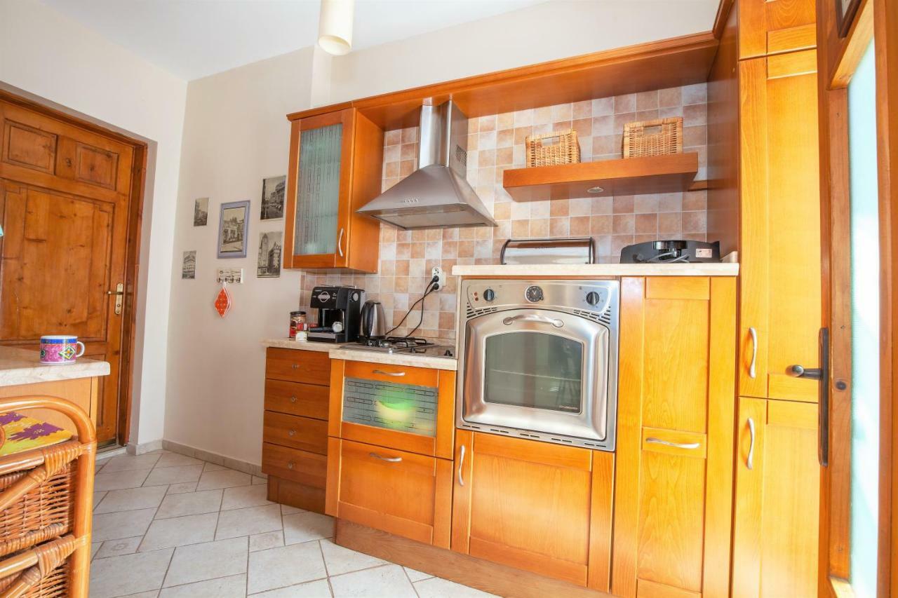 Time Traveling Apartment Sofia City المظهر الخارجي الصورة